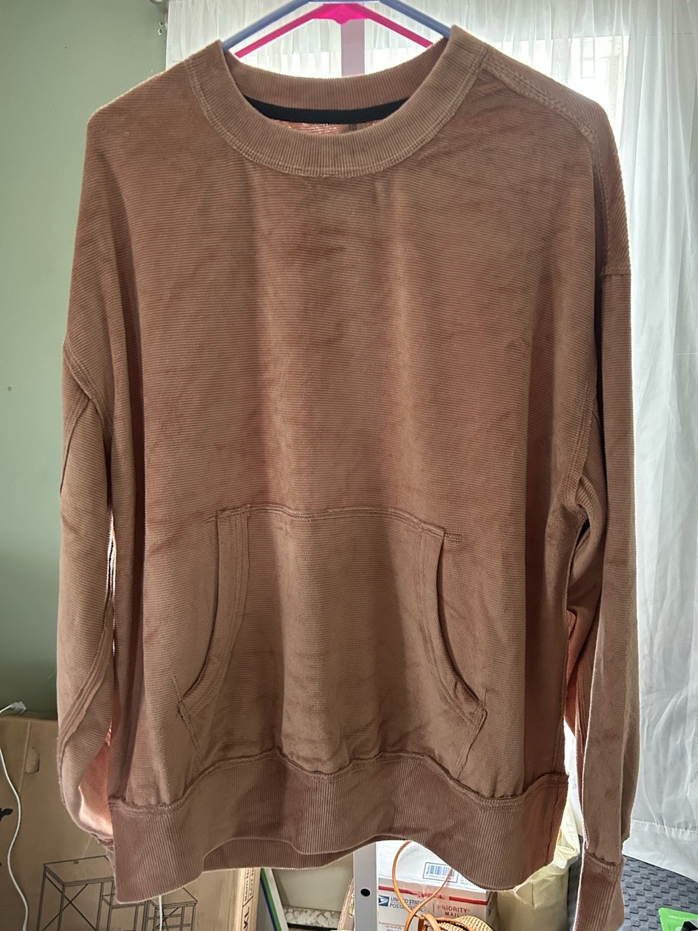 We The Free crewneck Pullover in the color Light Brown